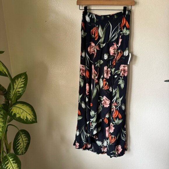 Lulus | Magdalena Navy Blue Floral Print Two-Piece Maxi Dress - Picture 6 of 10